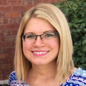 Meet your Posher, Alexandra